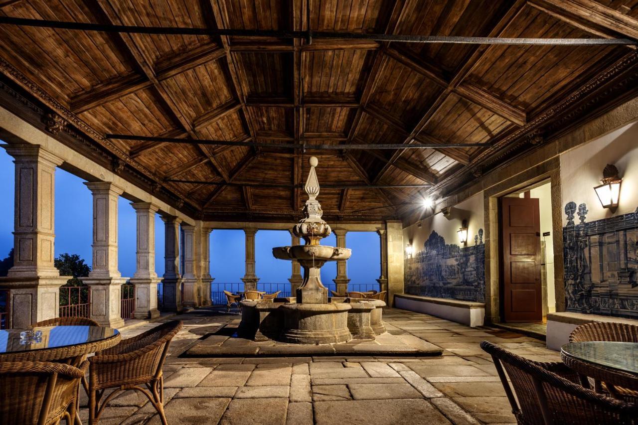 Pousada Mosteiro De Guimaraes Bagian luar foto The interior of the house