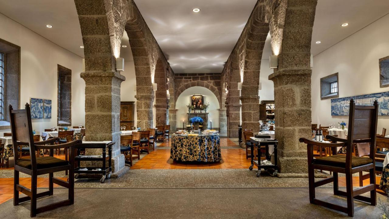 Pousada Mosteiro De Guimaraes Bagian luar foto Restaurant El Patio de la Isla